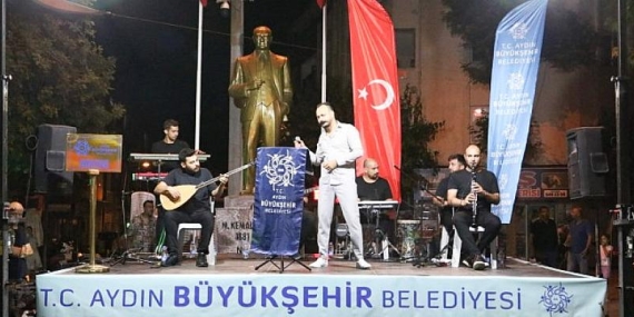 Aydın Büyükşehir Belediyesi’nin Yaz Konserleri Tüm Coşkusuyla Sürüyor
