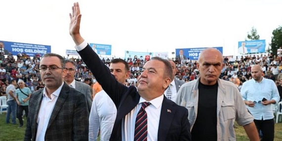 Başkan Böcek Abdal Musa’nın sevgisini, hoşgörüsünü, dürüstlüğünü ilke edindik