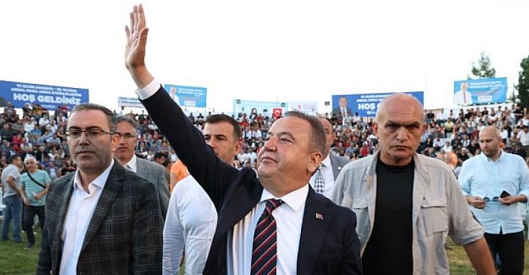 Başkan Böcek Abdal Musa’nın sevgisini, hoşgörüsünü, dürüstlüğünü ilke edindik