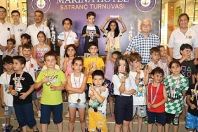 burhaniye-yaza-merhaba-satranc-turnuvasi-tamamlandi.jpg