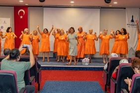 buyuksehirin-kadin-tiyatro-toplulugu-calismalarini-hizlandirdi.jpg