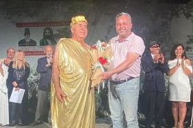 canlar-orende-bir-oldu.jpg