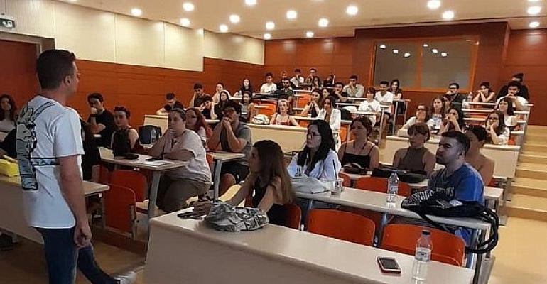 Ege’de “Pandemik Dijital” konuşuldu