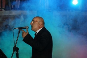 golcuk-belediyesi-turk-sanat-muzigi-korosu-degirmendere-yali-evleri-amfide-muhtesem-bir-konser-gerceklestirdi.jpg