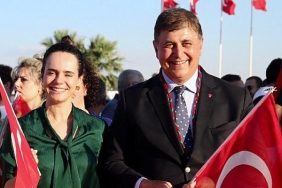 karsiyakada-cosku-dolu-96-yil-kutlamalari.jpg