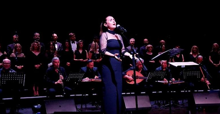 Kocaeli Büyükşehir TSM Korosu’ndan Yaz Konseri