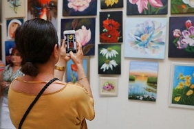 mudanya-hobi-sanat-atolyeleri-resim-ve-ebru-sergisi-acildi.jpg