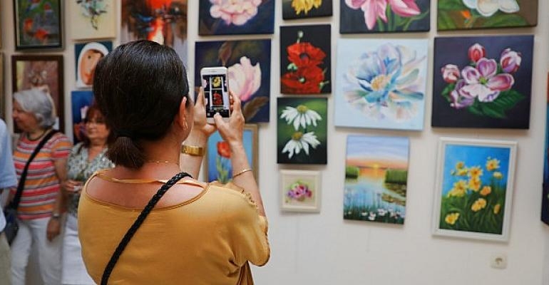 Mudanya Hobi Sanat Atölyeleri Resim ve Ebru Sergisi Açıldı