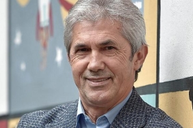 prof-dr-suleyman-irvan-turkiye-de-telif-icin-googlei-zorlamali.jpg
