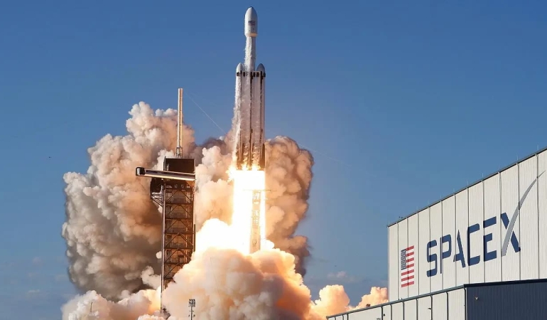 Şaka değil: ROKETSAN, SpaceX’e rakip oluyor!