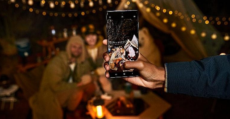 Samsung Galaxy S22 Ultra, S22+ ve S22 ile en karanlık ortamlarda dahi mükemmel bir kamera deneyimi