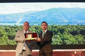 show-me-turkiye-kocaeli-en-iyi-turizm-filmi-odulunu-aldi.jpg