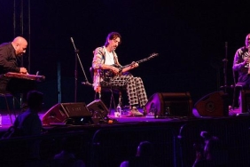 taksim-trio-ve-yazz-ahmed-muzik-tutkunlariyla-bulustu.jpg