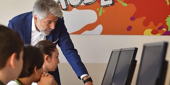 Vodafone, Elektronik Atıkları Bursalı Çocuklar İçin Kodlama Sınıfına Dönüştürdü