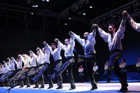 3-uluslararasi-kapadokya-balon-festivali-balonfest22-balon-ve-sahne-gosterileriyle-coskulu-bir-sekilde-devam-ediyor.jpg