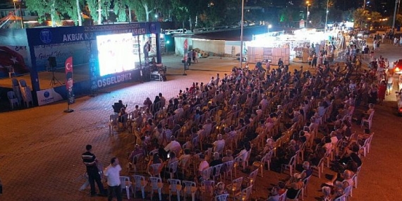 Aydın Büyükşehir Belediyesi’nin Düzenlediği Sinema Geceleri Didim’de Devam Ediyor
