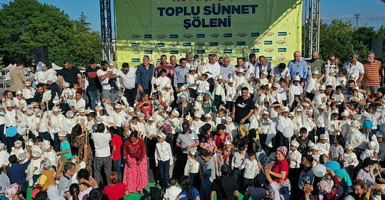 Böyle olur romanların sünnet şöleni