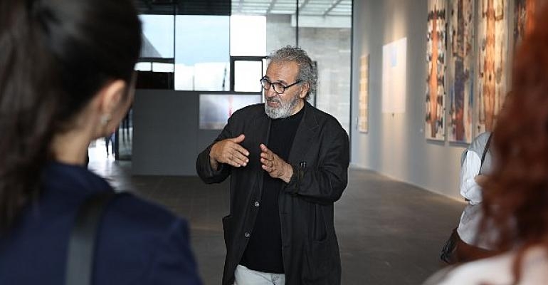 Hüsamettin Koçan’ın Otobiyografik Sergisi   “Ayağımdaki Diken” Özel Etkinliklerle Gezilecek