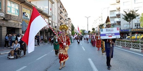 İnegöl’de Kültür Sanat Cümbüşü Başladı