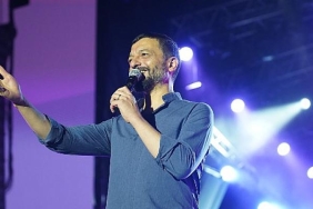 istanbul-festivalinin-gorkemli-sahnesinde-bu-kez-mehmet-erdem-vardi.jpg
