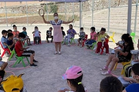 izmirin-sokaklari-cocuklarin.jpg