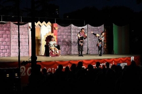 kadikoyde-cocuk-tiyatro-festivali-devam-ediyor.jpg