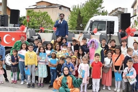 kartepeli-cocuklara-bayram-nesesi.jpg
