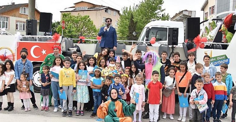 Kartepeli Çocuklara Bayram Neşesi
