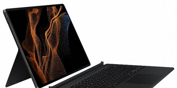 Samsung, bugüne kadar geliştirdiği en geniş ekrana sahip Galaxy Tab S8 serisiyle iş ve eğlencenin sınırlarını yeniden belirliyor!