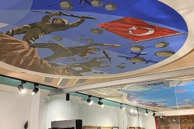 surlarici-sehir-muzesi-20-temmuz-kibris-baris-harekatini-essiz-tavan-resimleriyle-yasatiyor.jpg
