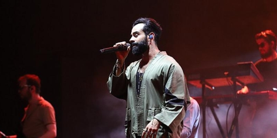 Türkçe popun sevilen ismi Gökhan Türkmen 360 derece sahne deneyimiyle 23 Eylül’de Zorlu PSM sahnesinde!