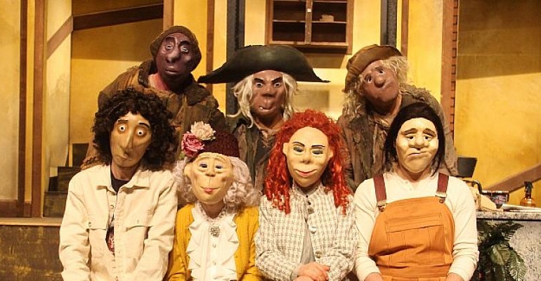 Türkiye’nin Tek Mask Tiyatrosu Sersemler Evi, İstanbul’da İlk Kez AKM’de