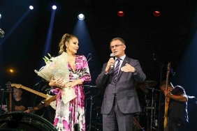 vanda-funda-arar-ruzgari-esti.jpg