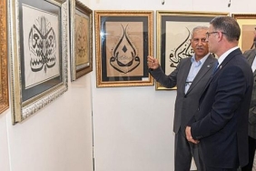 vanda-husn-i-hat-sergisi-acildi.jpg