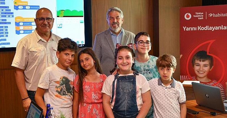 “Yarını Kodlayanlar”da   Her 1 TL’lik Yatırım 7,7 TL’lik Sosyal Getiri Sağladı