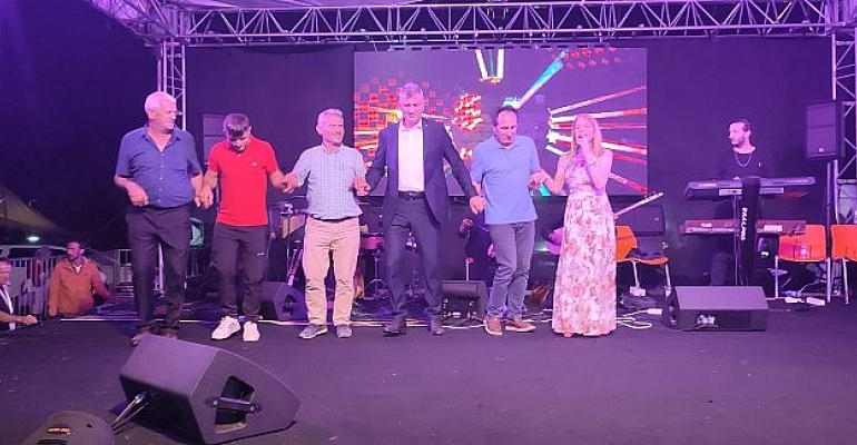 Yazlık Kadırga Şenlikleri Muhteşem Finalle Sona Erdi