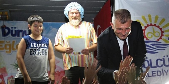Yüzbaşılar’da Çocuklar Doyasıya Eğlendi