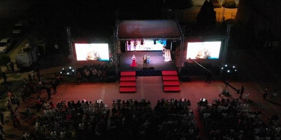 4. Uluslararası İzmir Film Festivali’nde Sinemanın yıldızlarına oy yağıyor