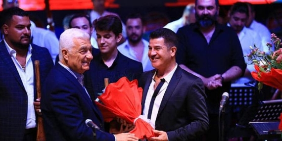 Altın Şarkılar Konseri’nin ilki Menteşe’de sahnelendi