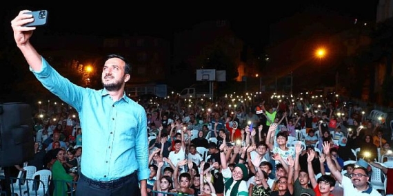 Bağcılar’da yıldızlar altında sinema keyfi