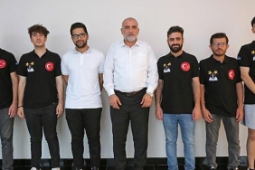 canik-belediyesi-teknofest-takimlari-finale-gidiyor.jpg