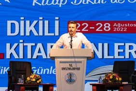 dikili-kitap-gunleri-kapilarini-acti.jpg