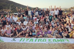 ege-tiyatrolar-birligi-6-kez-tiyatro-kampinda.jpg