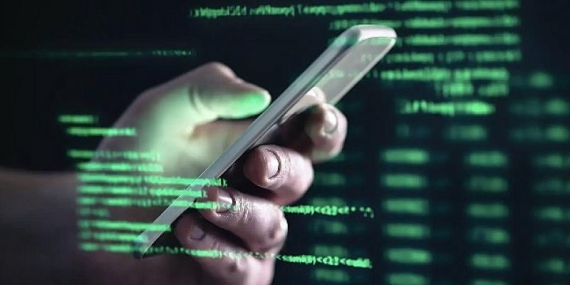 Elden Düşmeyen Akıllı Telefonlara Siber Saldırılar Artıyor