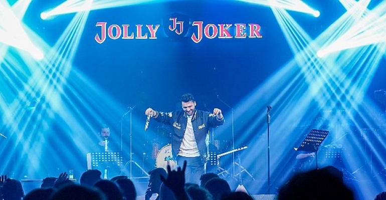 Emre Kaya Konserleri Yine Hınca Hınç
