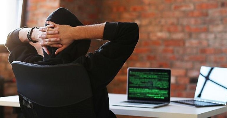 Hackerler de Modayı Takip Ediyor