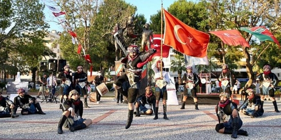 Haydi Bre Efeler