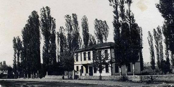 İnegöl’ün Asırlık Okuluna Özel Sergi Düzenlenecek