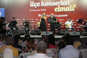 kadim-sehir-elmalida-muhtesem-konser.jpg
