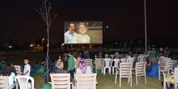 Kartepe’de Düğün Dernekli Sinema Keyfi